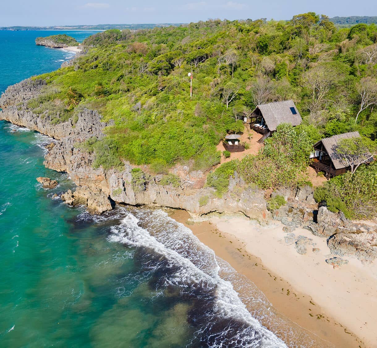 ANJAJAVY LE LODGE ****